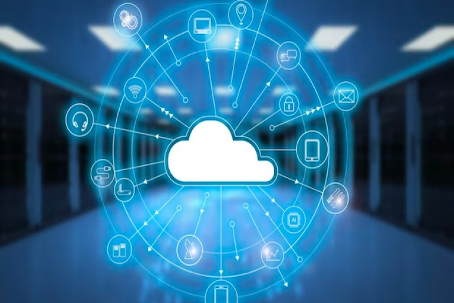 SaaS vs Traditional Software: A Strategic Comparison